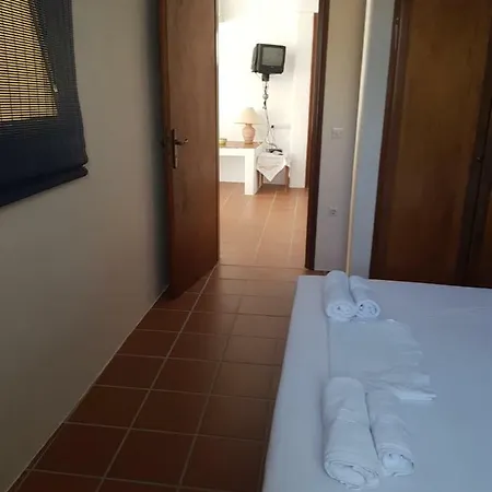 Paros Liogerma Landsted *