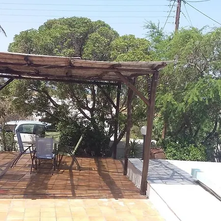 Paros Liogerma Párosz
